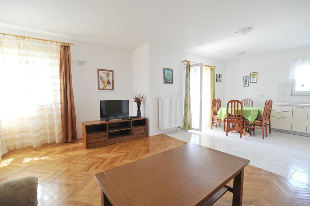 Villa Luna With Seaview Petrčane Zewnętrze zdjęcie